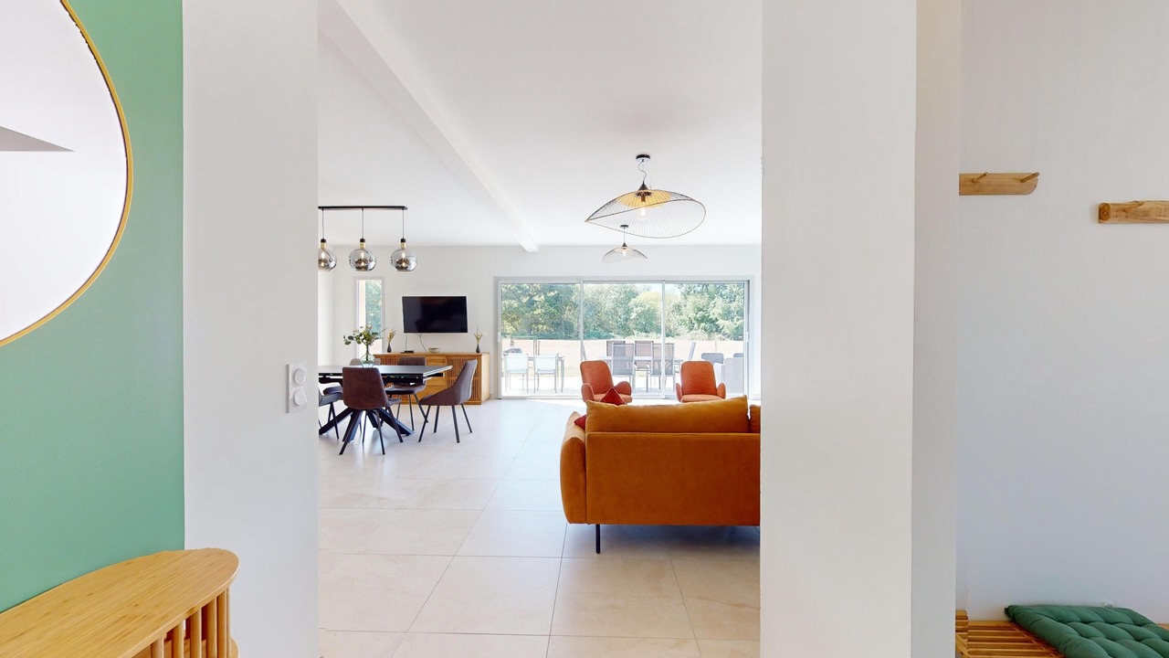Photo of Livingroom in Cadaujac