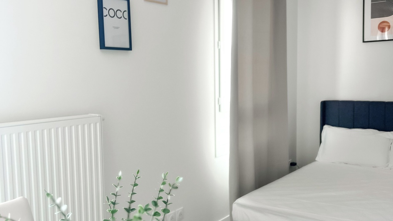 Photo of Bedroom in Lormont