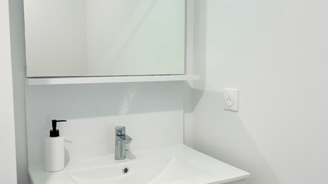 Photo of Bathroom in Lormont