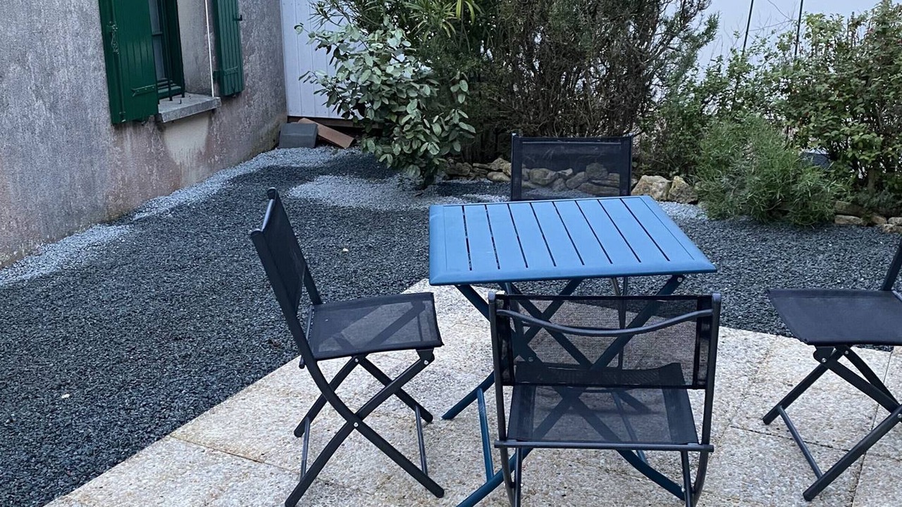 Photo of Outdoor in Cheray