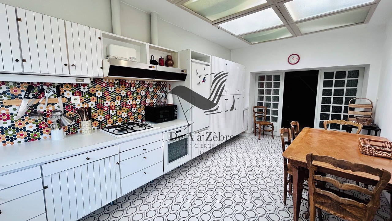 Photo of Kitchen in Port-des-Barques