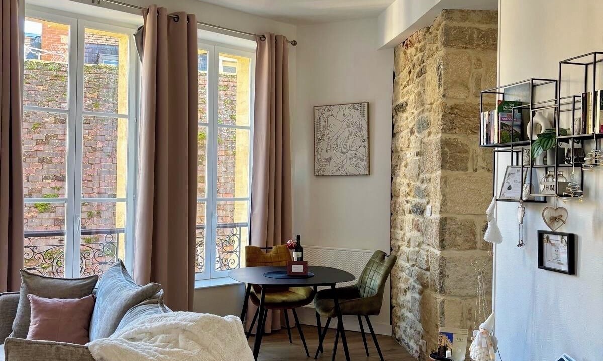 Photo of Livingroom in Sarlat-la-Caneda Historic Center