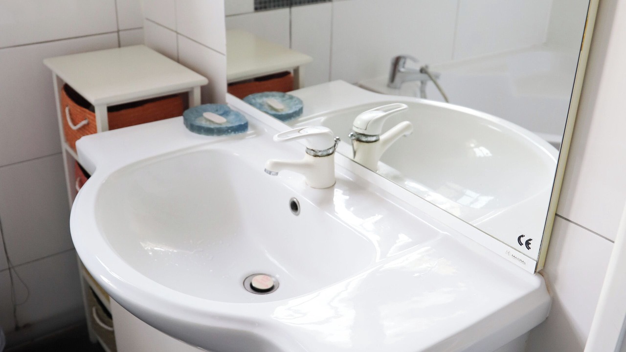 Photo of Bathroom in Loix