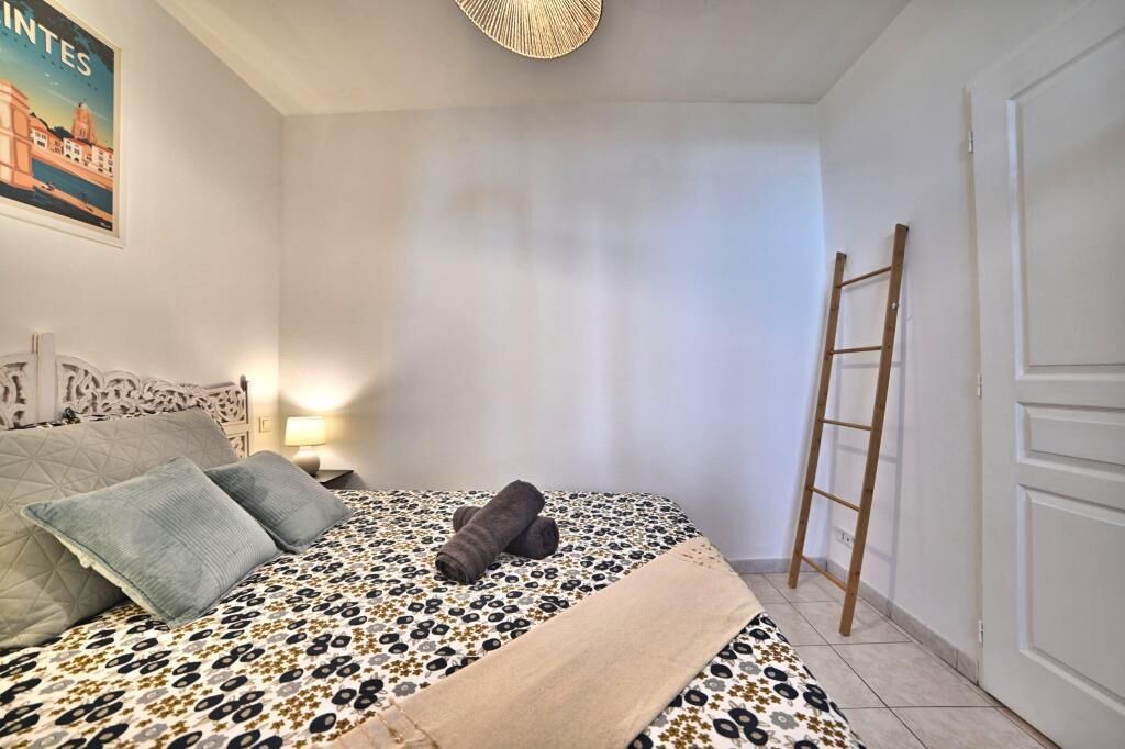 Photo of Bedroom in Saintes