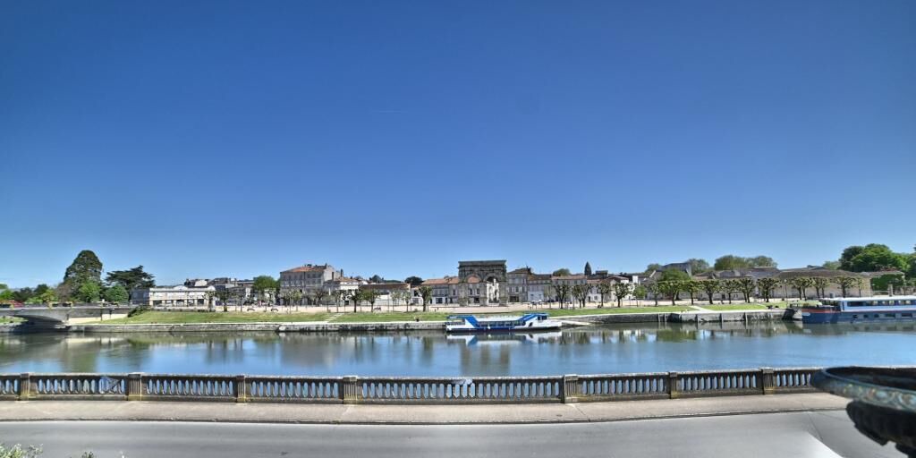 Photo of Others in Saintes