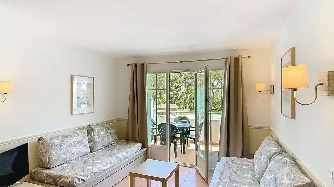 Photo of Livingroom in Lacanau-Ocean