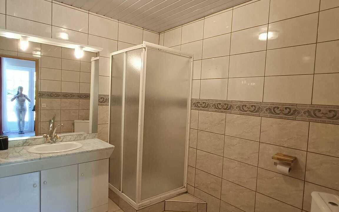 Photo of Bathroom in Auriac-du-Perigord