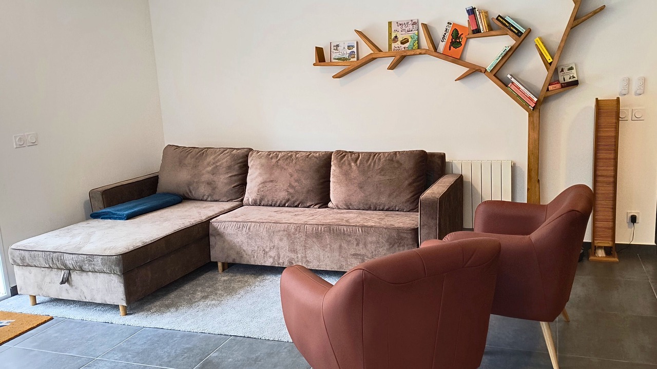 Photo of Livingroom in Grayan-Et-L'Hopital