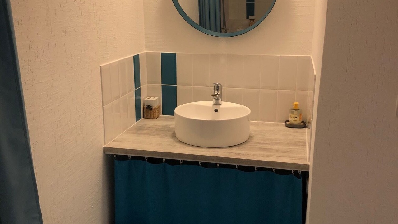 Photo of Bathroom in Exoudun