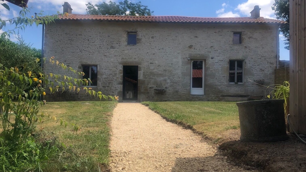 Photo of Outdoor in Exoudun