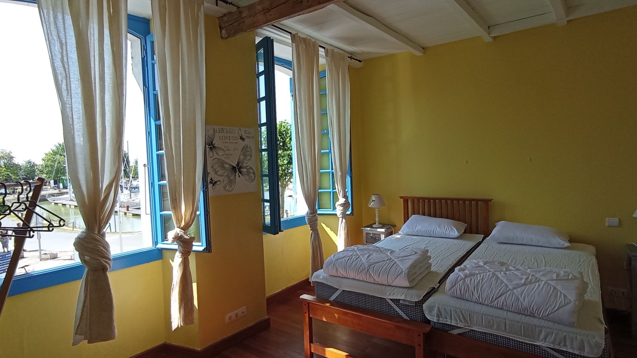 Photo of Bedroom in Mortagne-sur-Gironde