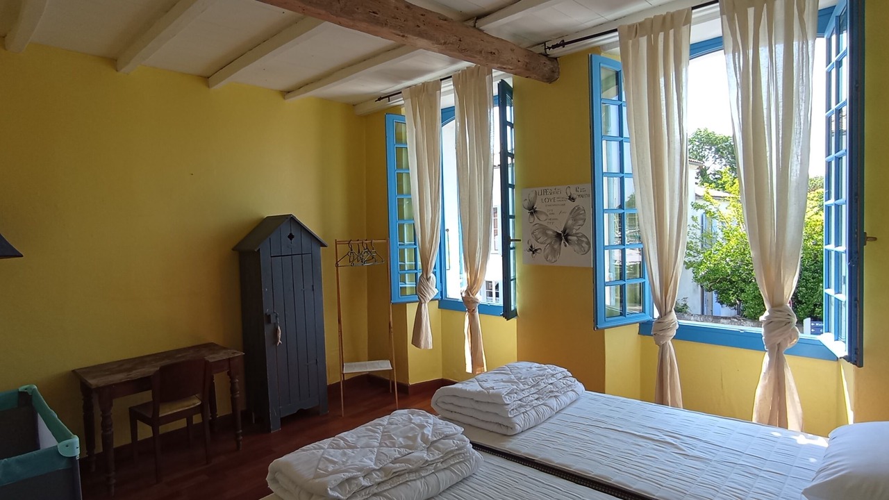 Photo of Bedroom in Mortagne-sur-Gironde