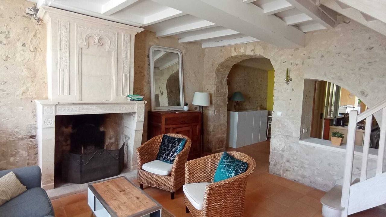 Photo of Livingroom in Mortagne-sur-Gironde