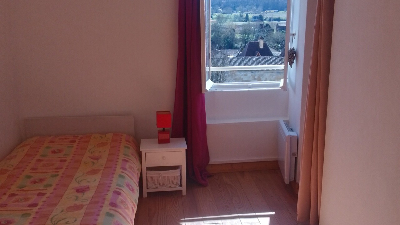 Photo of Bedroom in Saint-Capraise-de-Lalinde