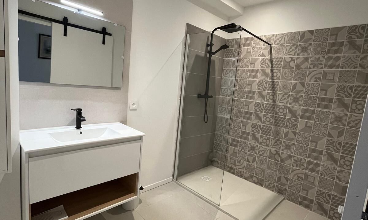 Photo of Bathroom in Rouffignac-Saint-Cernin-de-Reilhac