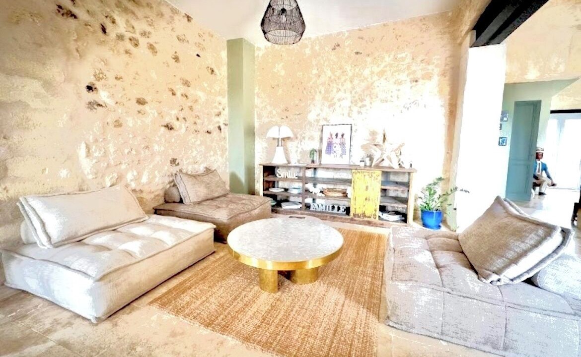 Photo of Livingroom in Tresses