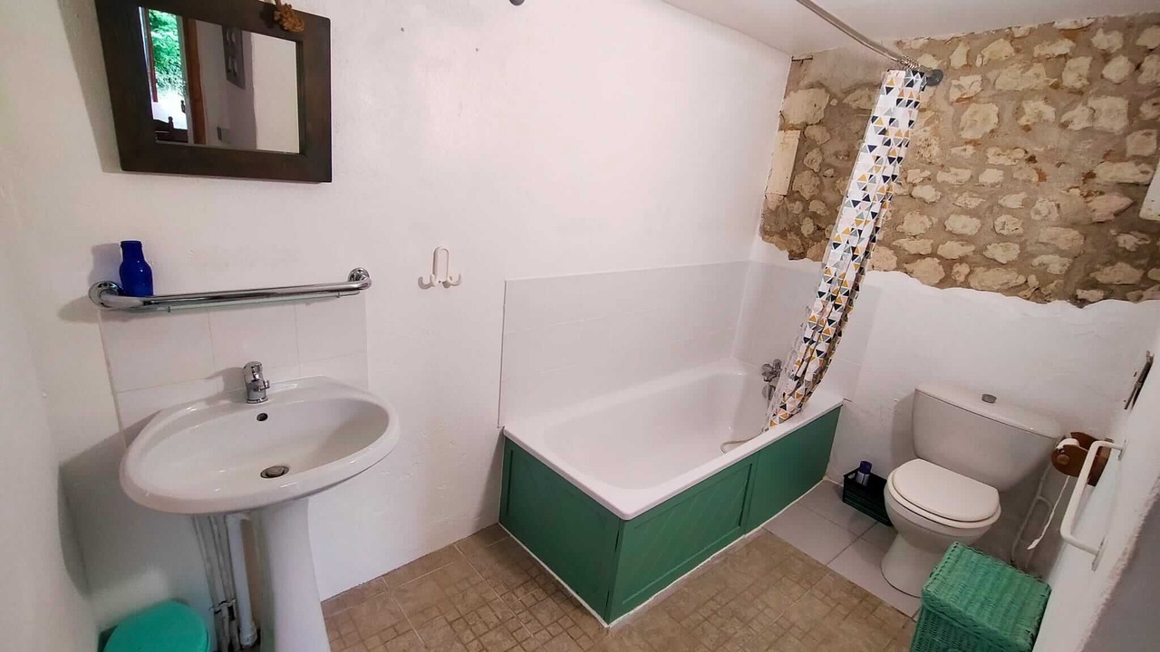 Photo of Bathroom in Bellon