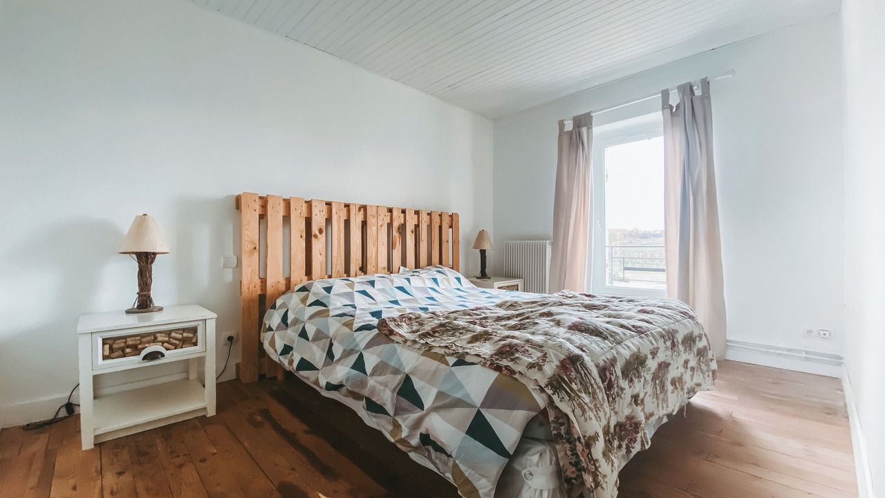 Photo of Bedroom in Saint-Jean-de-Duras