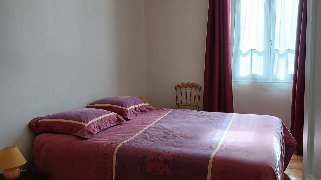 Photo of Bedroom in Saint-Leon-sur-Vezere