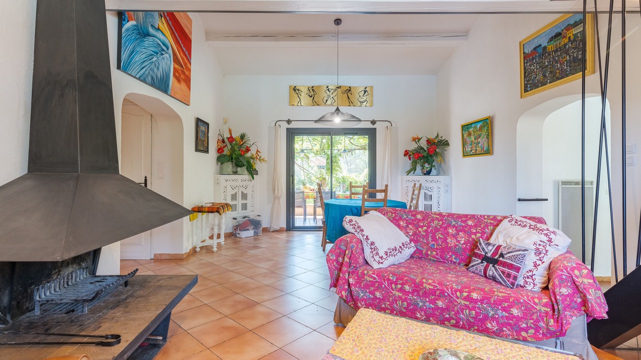 Photo of Livingroom in Peypin
