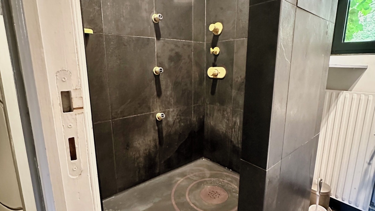 Photo of Bathroom in Mauzens-et-Miremont