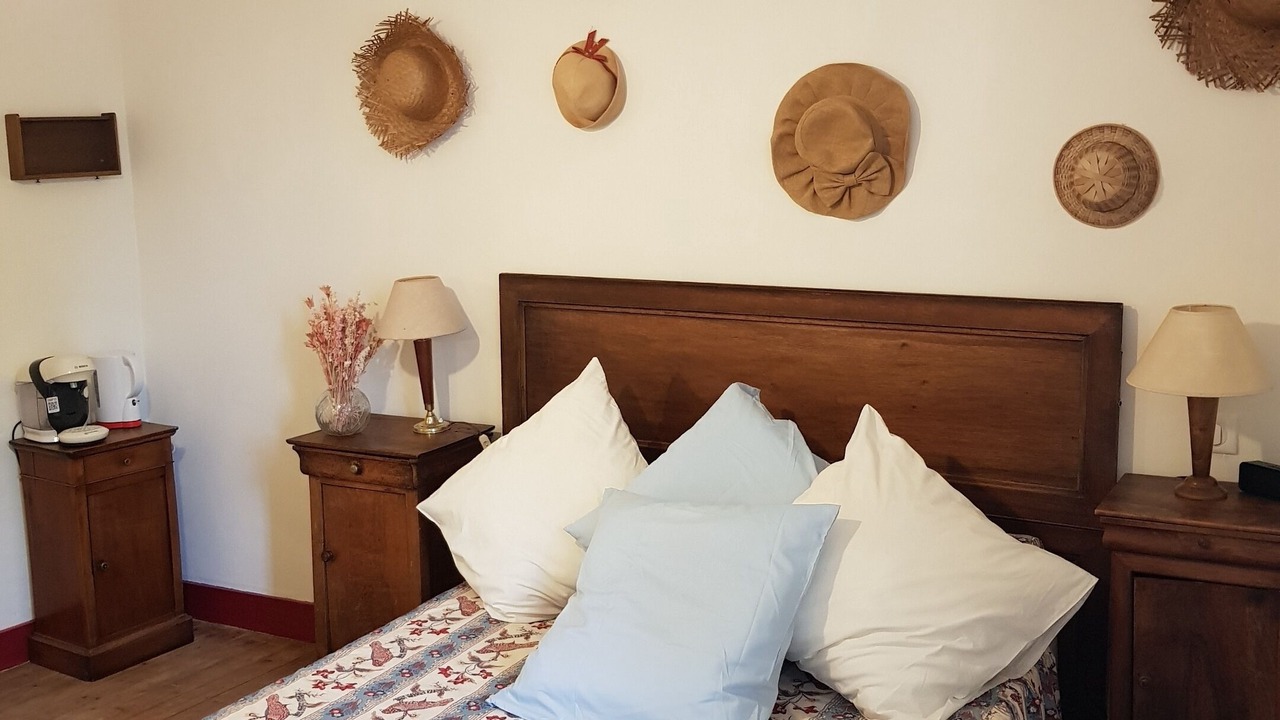 Photo of Bedroom in Chambon-sur-Voueize