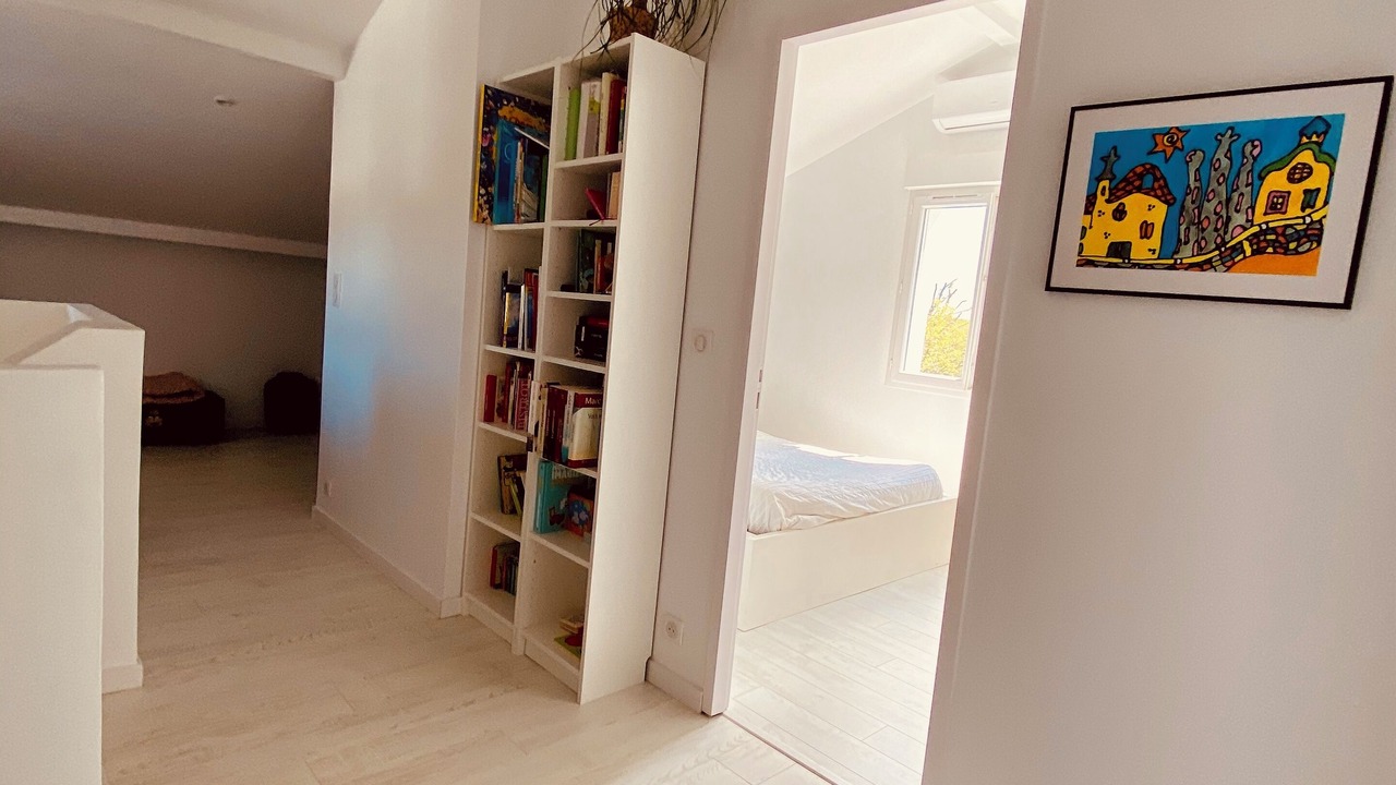 Photo of Bedroom in Arbonne