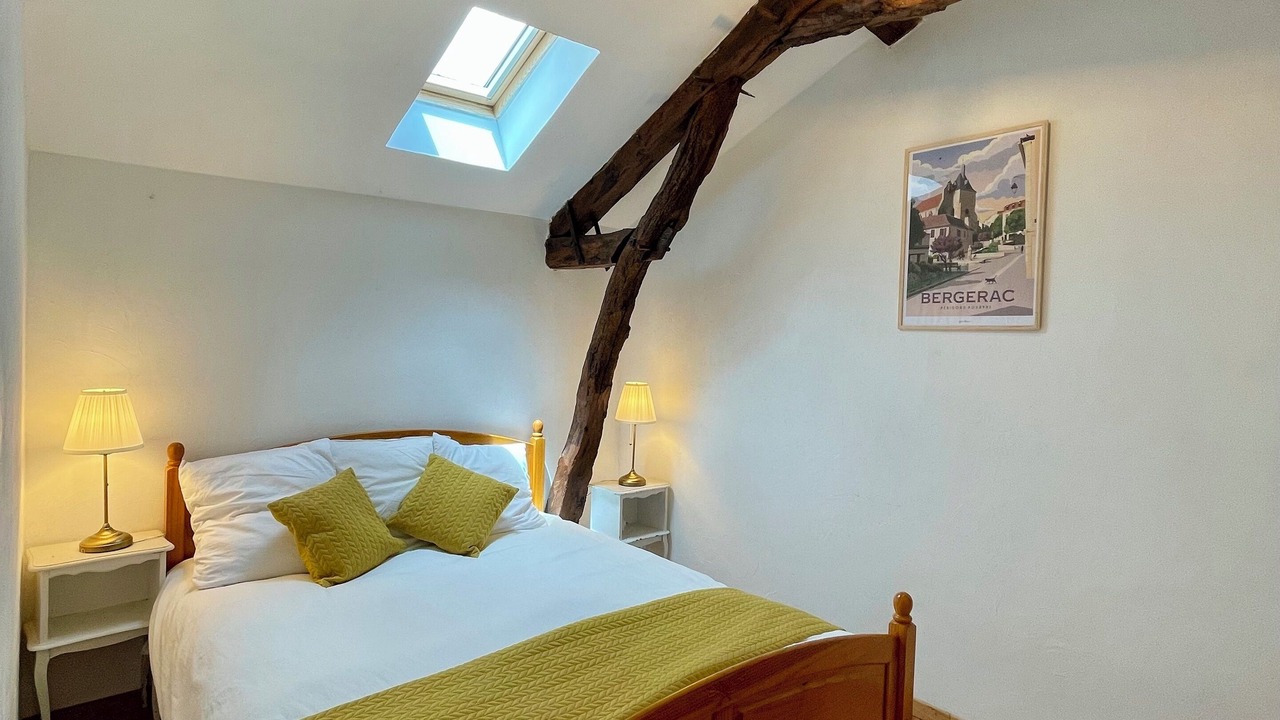 Photo of Bedroom in Saint-Aubin-de-Nabirat