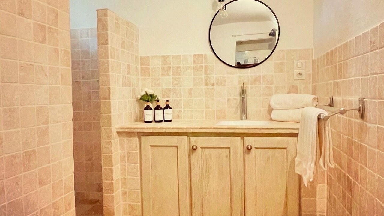 Photo of Bathroom in Saint-Aubin-de-Nabirat