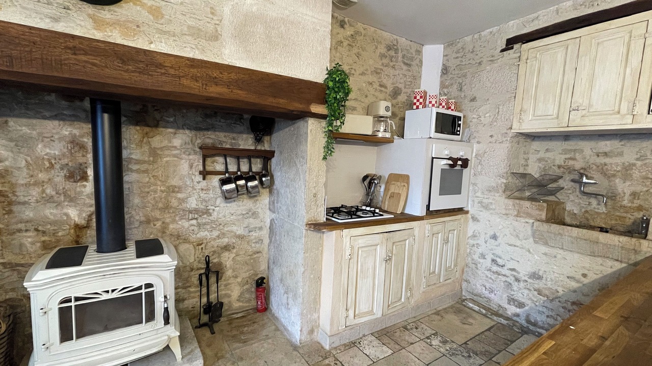 Photo of Kitchen in Saint-Aubin-de-Nabirat