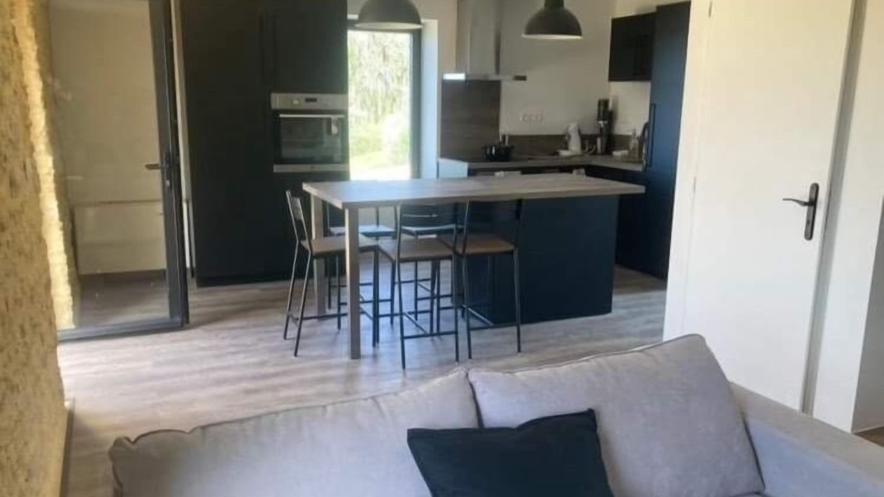 Photo of Livingroom in Saint-Aubin-de-Nabirat