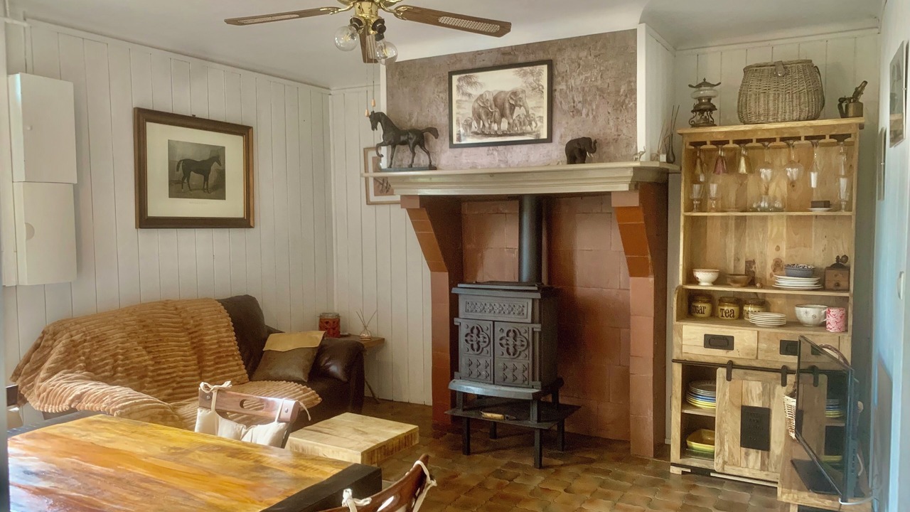 Photo of Livingroom in Escource