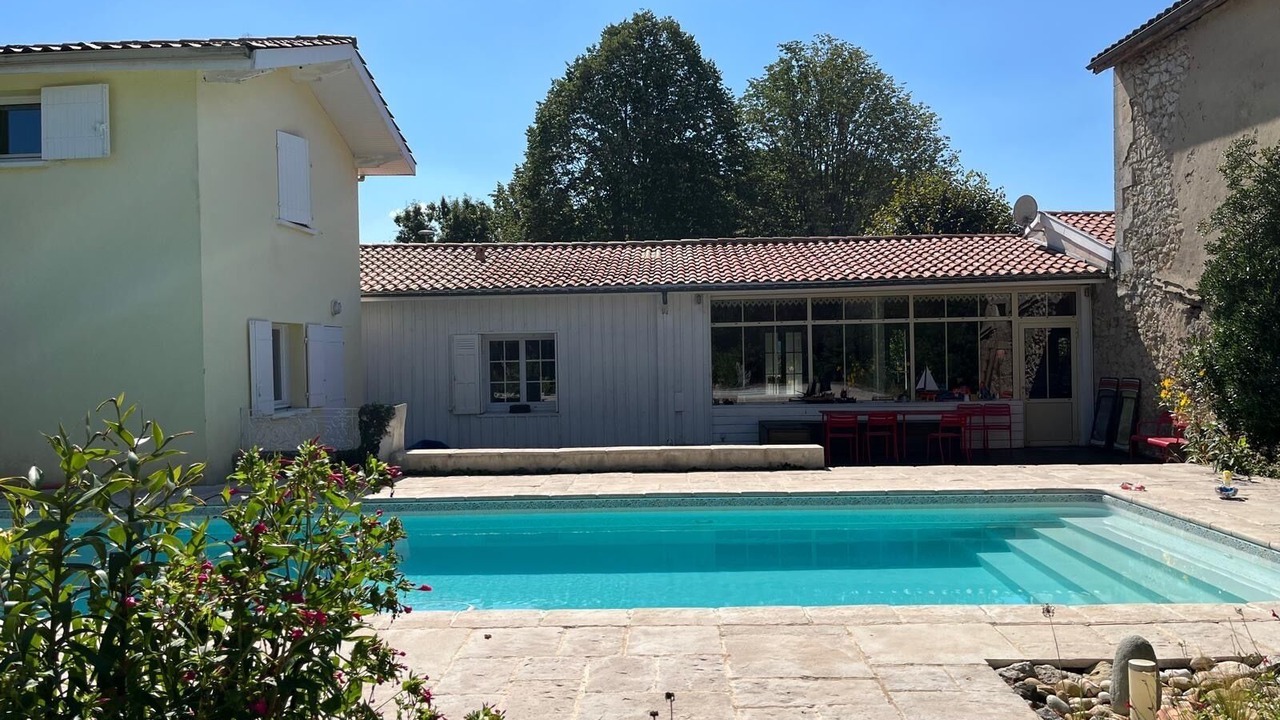 Photo of Outdoor in Ayguemorte-les-Graves