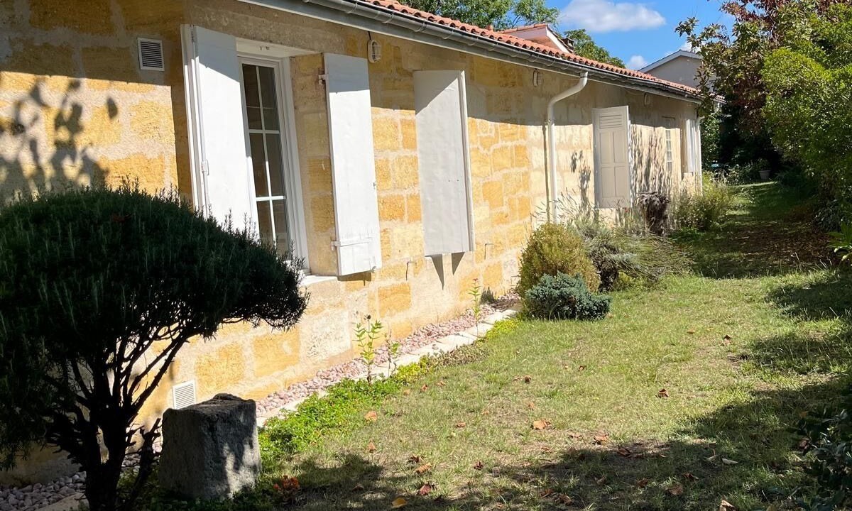 Photo of Outdoor in Ayguemorte-les-Graves