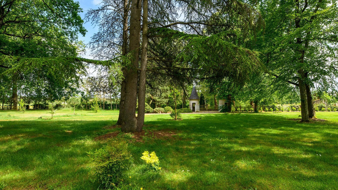 Photo of Others in Lencloitre