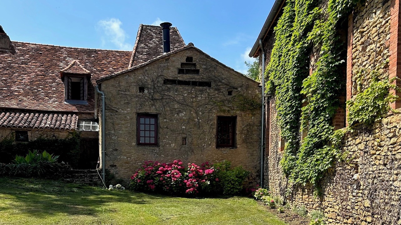 Photo of Outdoor in Urval
