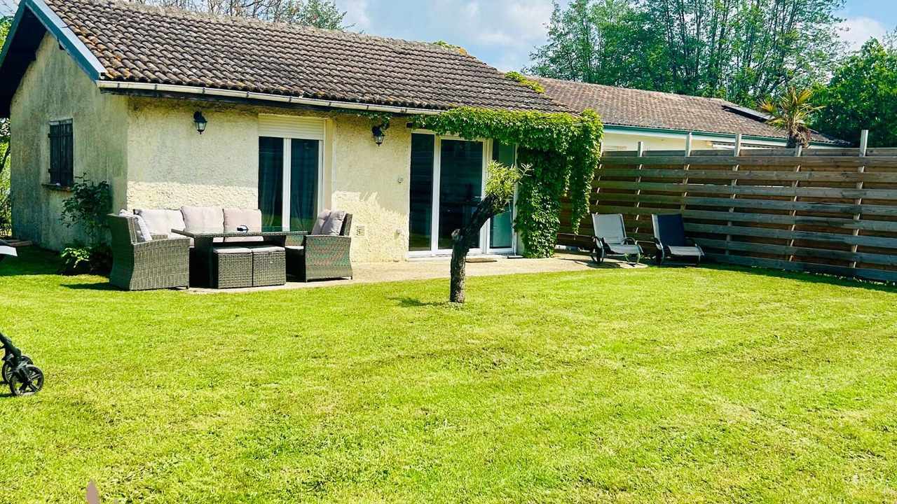 Photo of Patio Balcony in Izon