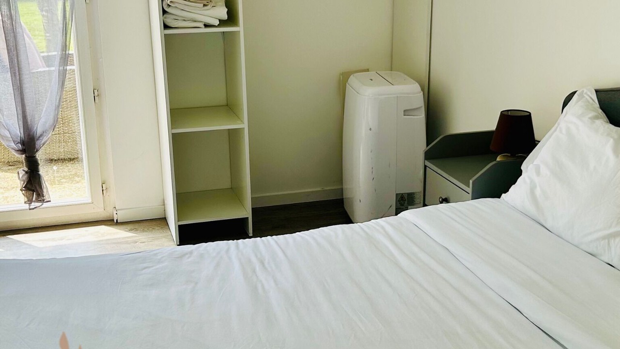 Photo of Bedroom in Izon