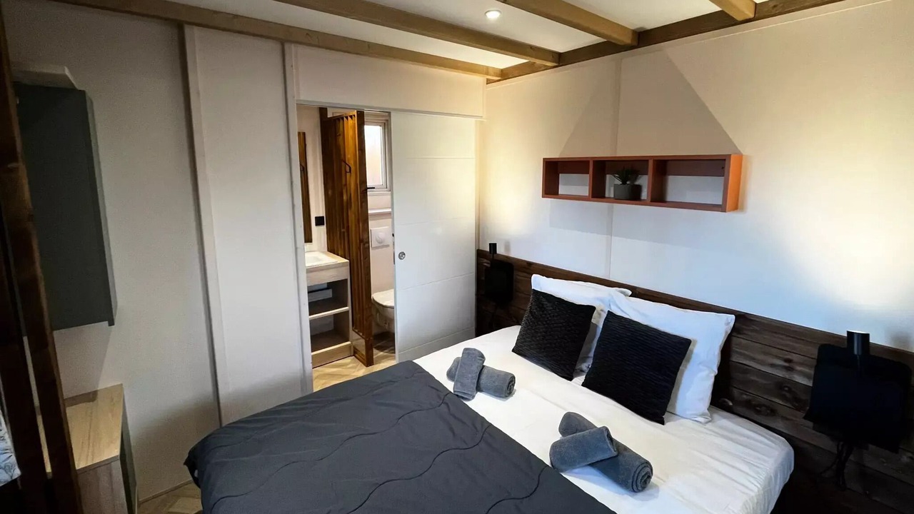 Photo of Bedroom in Coulon