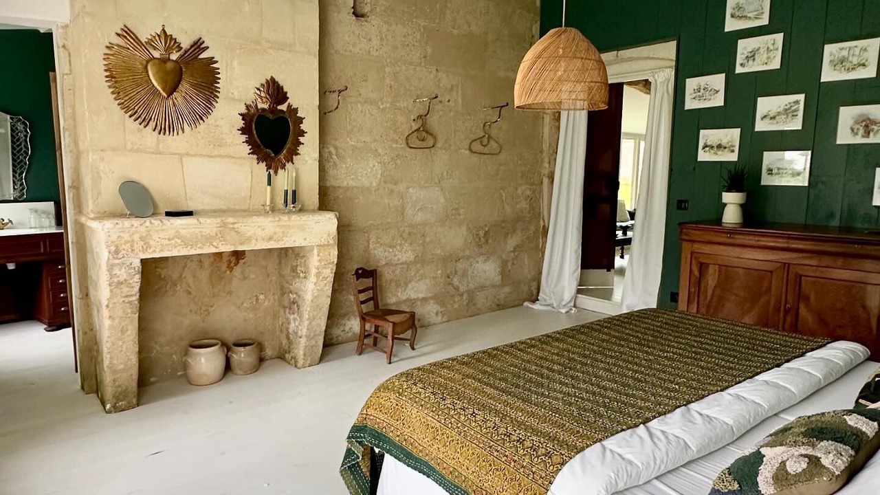 Photo of Bedroom in La Lande-de-Fronsac
