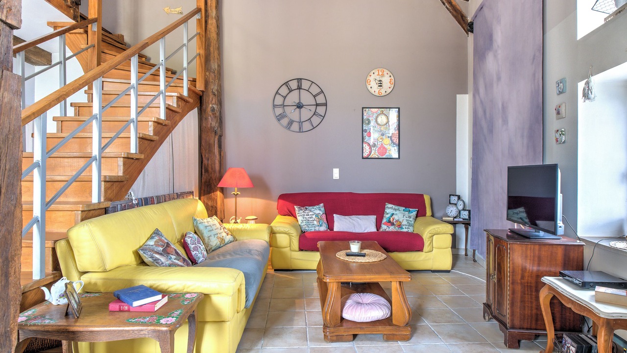 Photo of Livingroom in Sainte-Sabine-Born
