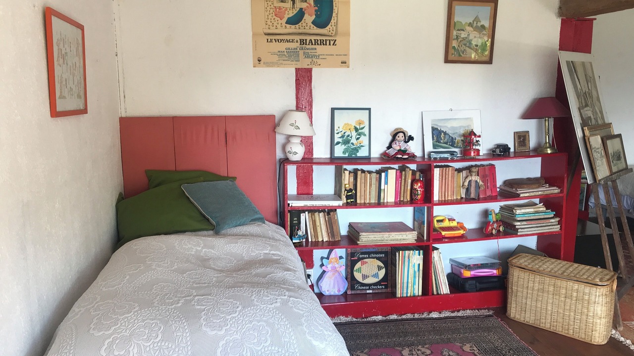 Photo of Bedroom in Queaux