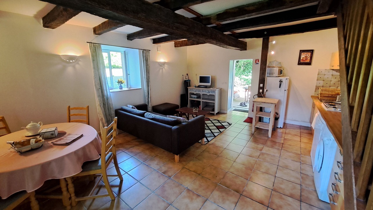 Photo of Livingroom in Nabinaud
