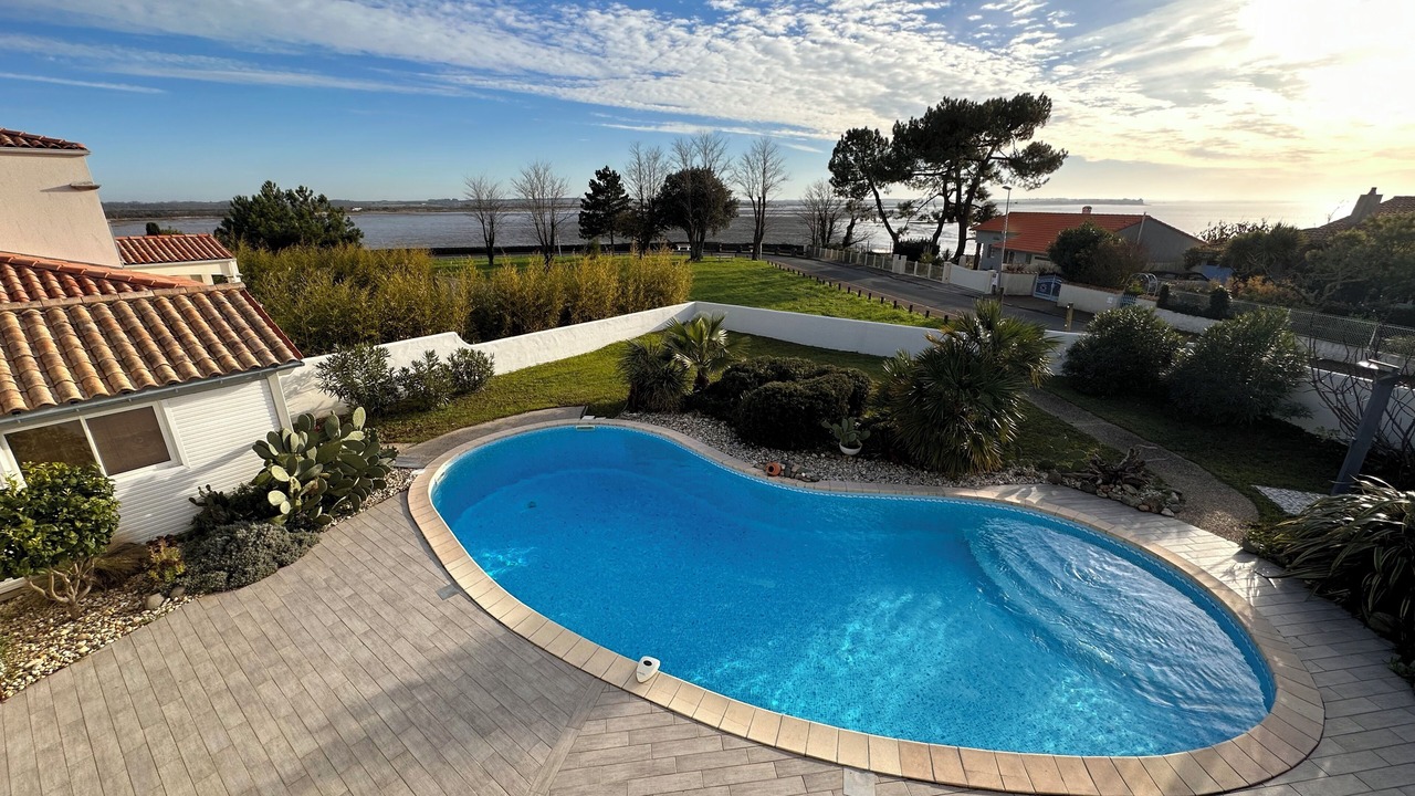 Photo of Outdoor in Meschers-sur-Gironde