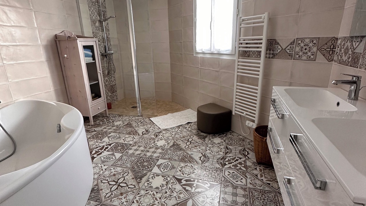 Photo of Bathroom in Meschers-sur-Gironde