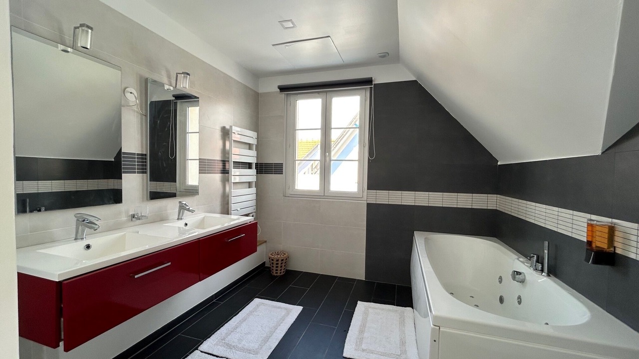 Photo of Bathroom in Chatelaillon-Plage