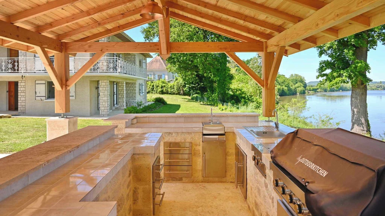 Photo of Patio Balcony in Sainte-Livrade-sur-Lot