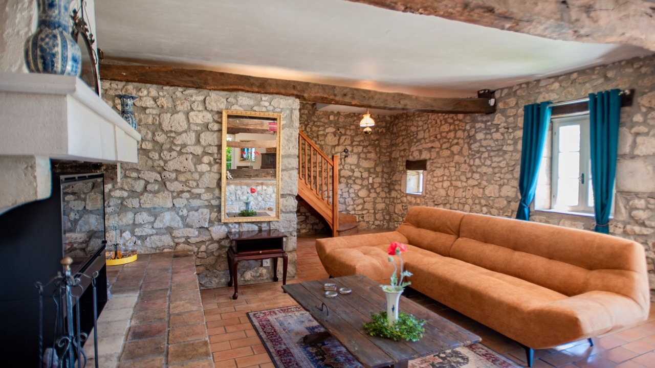 Photo of Livingroom in Savignac-de-Duras