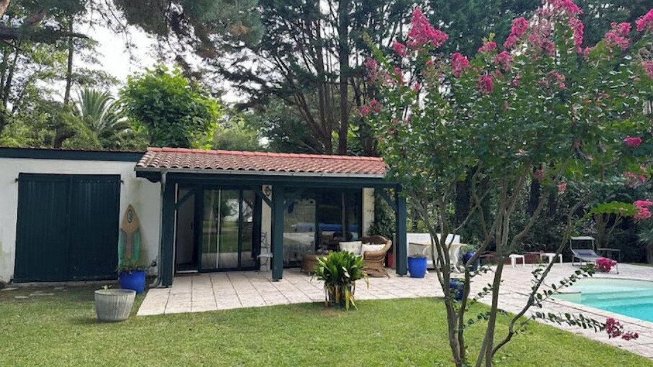 Photo of Outdoor in Kokotia