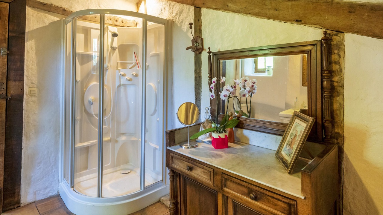 Photo of Bathroom in Arcangues